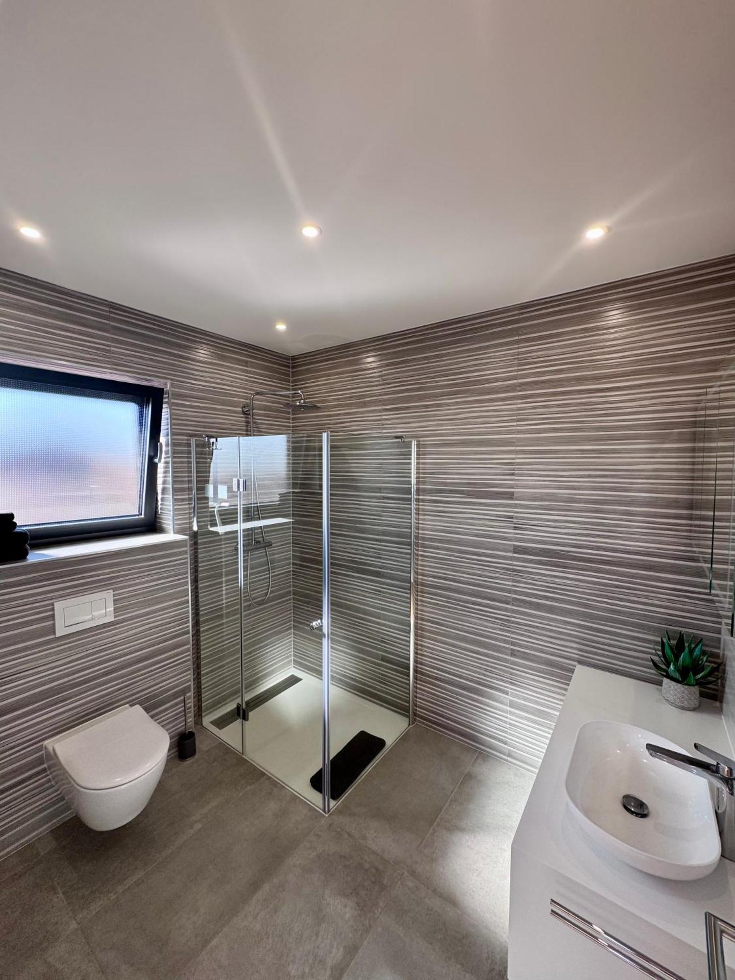 Ferienwohnung Nalbach Wohnung 1 ภายนอก รูปภาพ